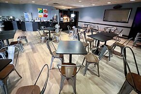 Quality Inn & Suites Orland Park - Chicago