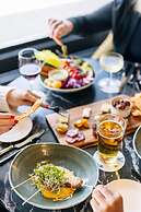 Holiday Inn Chicago Dwtn - The Mart by IHG