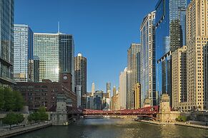 Holiday Inn Chicago Dwtn - The Mart by IHG