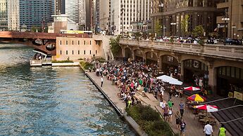 Holiday Inn Chicago Dwtn - The Mart by IHG