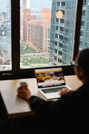 Holiday Inn Chicago Dwtn - The Mart by IHG