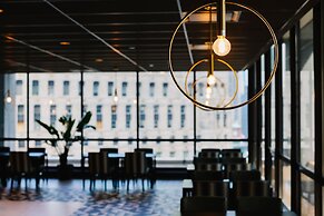 Holiday Inn Chicago Dwtn - The Mart by IHG