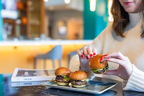 Holiday Inn Chicago Dwtn - The Mart by IHG