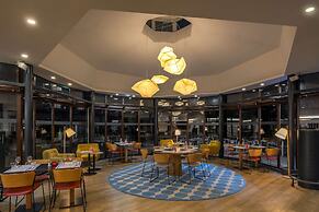 DoubleTree by Hilton Paris Bougival