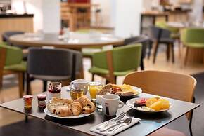 DoubleTree by Hilton Paris Bougival