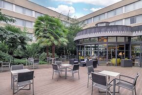 DoubleTree by Hilton Paris Bougival