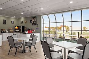 Days Inn by Wyndham Memphis at Graceland