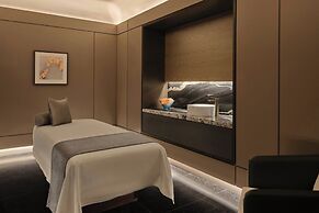 The St. Regis Longboat Key Resort