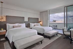 The St. Regis Longboat Key Resort