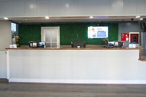 Capri Suites Anaheim