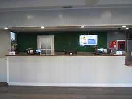 Capri Suites Anaheim