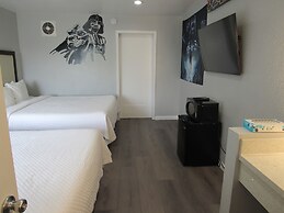 Capri Suites Anaheim