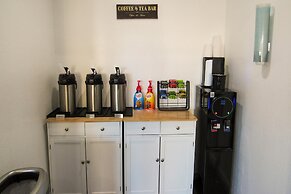 Capri Suites Anaheim