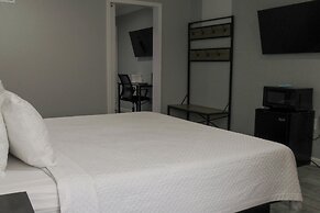 Capri Suites Anaheim