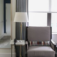 The Dunhill Hotel