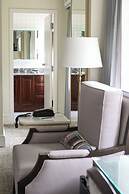 The Dunhill Hotel