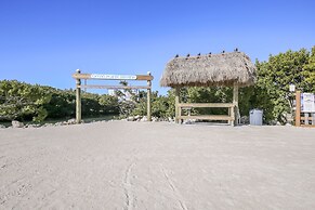 Ocean Pointe Suites at Key Largo