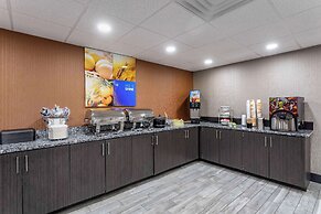 Comfort Inn & Suites Nashville Downtown – Stadium