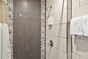 WindWater Hotel and Marina