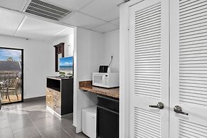 WindWater Hotel and Marina