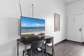 WindWater Hotel and Marina