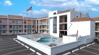 WindWater Hotel and Marina