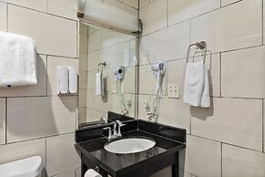 WindWater Hotel and Marina