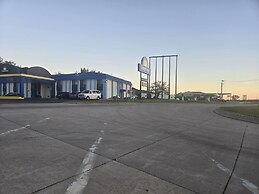 Days Inn by Wyndham Portage