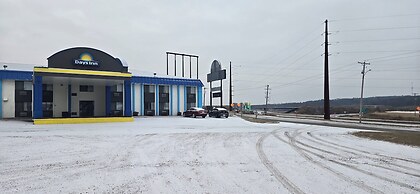 Days Inn by Wyndham Portage