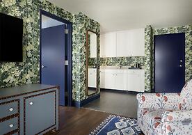 Graduate by Hilton Dallas