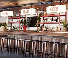 Graduate by Hilton Dallas