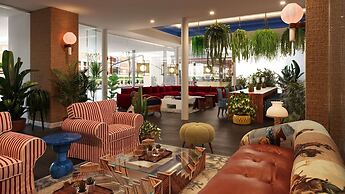 Graduate by Hilton Dallas