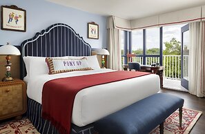 Graduate by Hilton Dallas