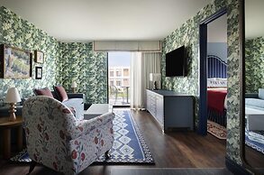 Graduate by Hilton Dallas