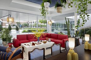 Graduate by Hilton Dallas