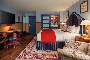 Graduate by Hilton Dallas