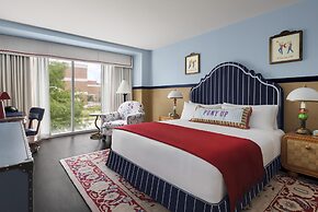 Graduate by Hilton Dallas