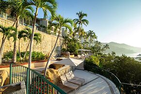 Camino Real Acapulco Diamante