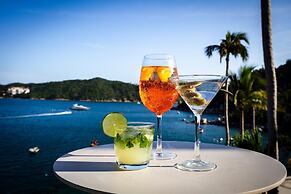 Camino Real Acapulco Diamante