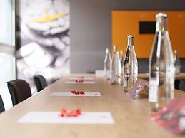 ibis Tours Centre Giraudeau