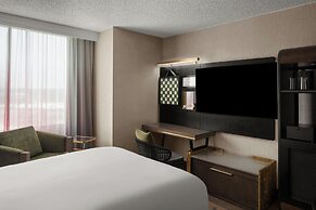 Renaissance Chicago North Shore Hotel