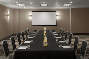 Renaissance Chicago North Shore Hotel