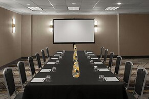 Renaissance Chicago North Shore Hotel