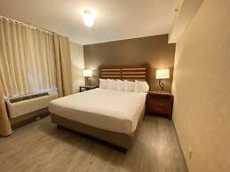 Wyndham Garden Grand Rapids Airport