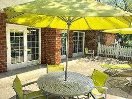 Wyndham Garden Grand Rapids Airport