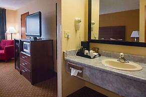Super 8 by Wyndham Sturtevant/Racine