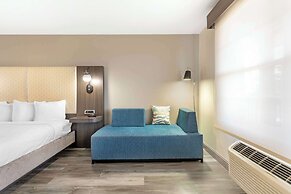 Best Western Marina State Beach