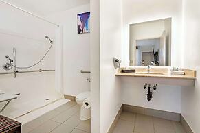 Best Western Marina State Beach