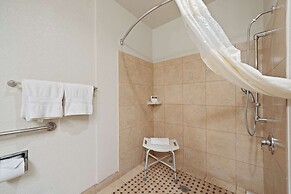 Best Western Plus Executive Inn & Suites