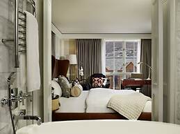 The St. Regis Aspen Resort